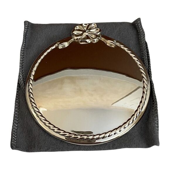 Oneida Silverplate Tarnish Resistant Ropes & Bows Pocket Mirror With Bag - Picture 2 of 7